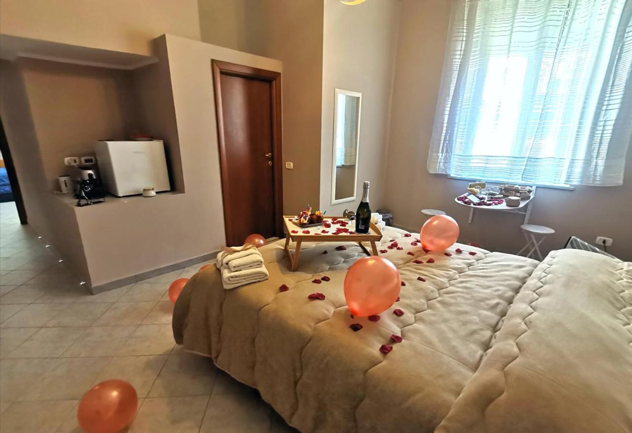 Dale Rooms Napoli Eksteriør bilde